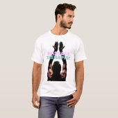 Massagetherapeut, der oben erreicht T-Shirt (Vorne ganz)