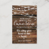 Massenkarten-Kreuz beunruhigte hölzerne Visitenkarte (Rückseite)