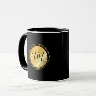 Maßgeschneiderte Buchstaben aus goldfarbenem Metal Tasse