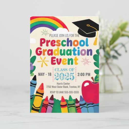 Maßgeschneiderte Crayon Rainbow Preschool Graduati Einladung (Stehend Vorderseite)