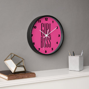 Maßgeschneiderte Girl Boss Black Hot Pink 10" Wand Uhr