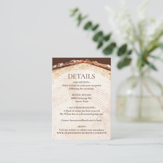 Maßgeschneiderte Holzbaum-Schnitte rustikale Hochz Begleitkarte (Stehend Vorderseite)