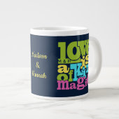 Maßgeschneiderte Jumbo-Tasse für die Liebe (Vorderseite Rechts)