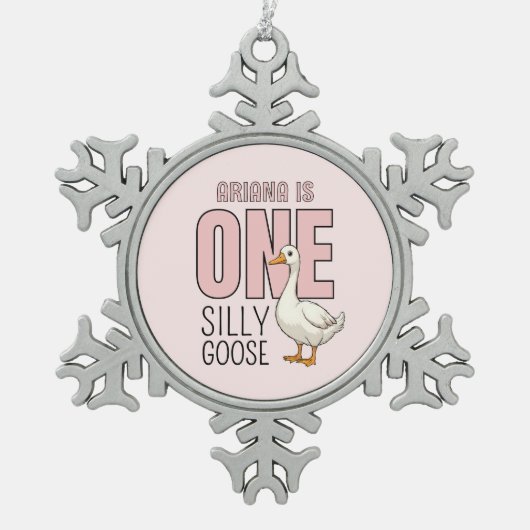 Maßgeschneiderte moderne Alberne Gänse Erstgeburt Schneeflocken Zinn-Ornament (Vorderseite)