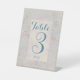 Maßgeschneiderte, moderne Tischnummer aus blauem K Sockelschild