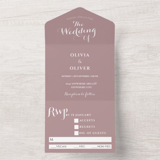 Maßgeschneiderte Monogramm staubige Rose Kalligraf All In One Einladung (Innen Boden)