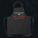 Maßgeschneiderte Schürze Das heißeste in der Küche<br><div class="desc">Personalisieren Sie diese Schürze mit Ihrem Namen und erklären Sie der Welt, dass Sie "Das heißeste Ding in der Küche. Mit niedlichen Feuer Flammen und Koch Hut. Was für ein lustiges Geschenk für die Zuhause kochen Koch in Ihrem Leben. Personalisieren Sie mit jedem Namen. Einige individuelle Namen schlagen "Koch John",...</div>