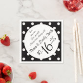 Maßgeschneiderte Schwarz-weiße Polka-Dot-Papierser Serviette (Beispiel)