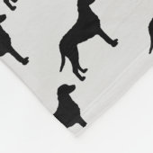 Maßgeschneiderte Silhouette für rückhaltlose Hunde Fleecedecke (Ecke)