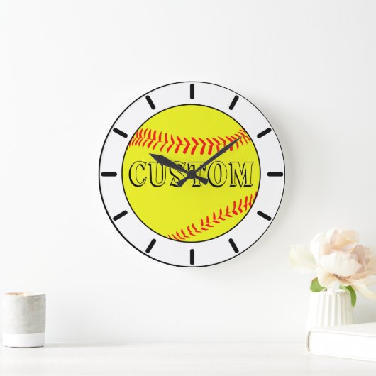 Maßgeschneiderte Uhr für weiße Softballwände (Zuhause)