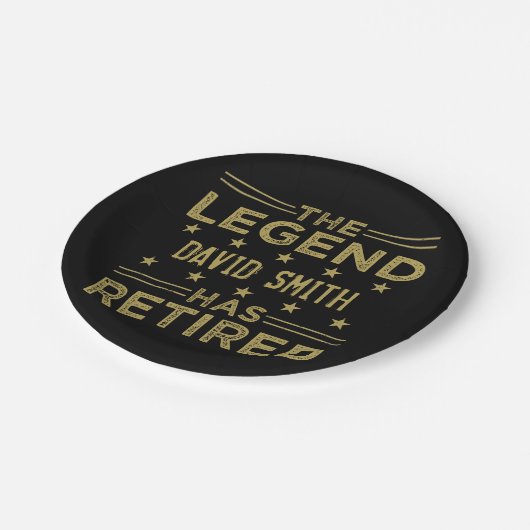 Maßgeschneiderte Verleumdung Pappteller (Schrägansicht)