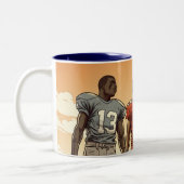 Maßgeschneiderter Fußballplatz Zweifarbige Tasse (Links)