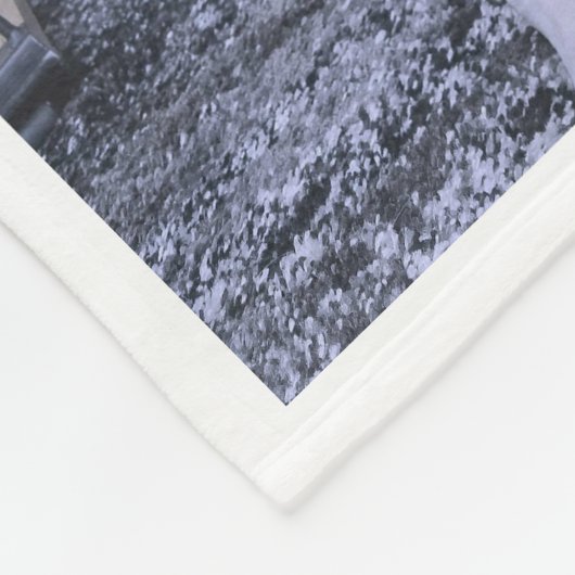 Maßgeschneiderter moderner Hausname Foto Collage D Fleecedecke (Ecke)