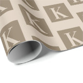 Maßgeschneiderter moderner Mit Monogramm neutraler Geschenkpapier (Rolleneckpunkt)