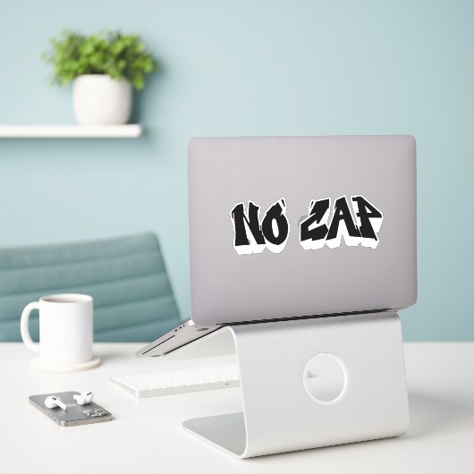 Maßgeschneiderter Schnitt "No Cap" Graffiti Vinyl  Aufkleber (Laptop auf Schreibtisch)