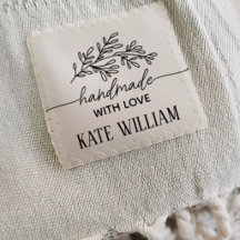 Maßgeschneiderter Schnitt und Nähhandgefertigt mit