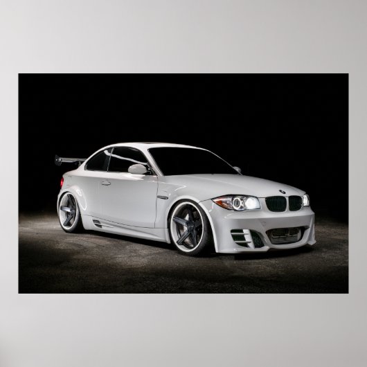 Maßgeschneidertes Baggergehäuse BMW 1er Poster (Vorne)