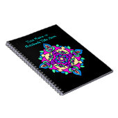 Maßgeschneidertes Black Spiral Notebook Rangoli Mu Notizblock (Rechte Seite)