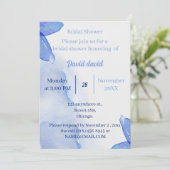 Maßgeschneidertes Brautparty für die blaue Blume Einladung (Stehend Vorderseite)