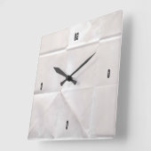 Maßgeschneidertes Brown Paper Quadratische Wanduhr (Winkel)