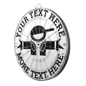 Maßgeschneidertes Dartboard mit coolem DJ-Logo Dartscheibe (Vorderseite rechts)