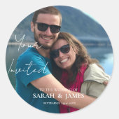 Maßgeschneidertes Foto Moderne Entspannte Hochzeit Runder Aufkleber (Vorderseite)