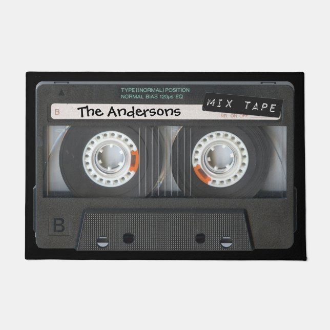 Maßgeschneidertes Kassettenband Fußmatte (Vorderseite)