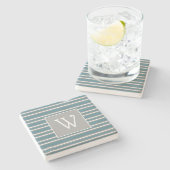 Maßgeschneidertes Monogramm auf Türkis und Graustr Steinuntersetzer (Seitenansicht)