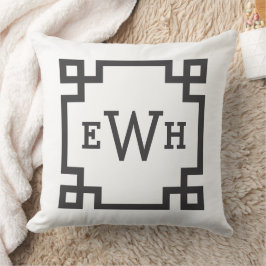 Maßgeschneidertes Monogramm mit modernem schwarzem Kissen