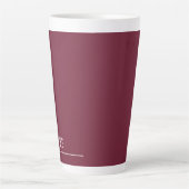 Maßgeschneidertes Monogramm, moderne Bordeaux Milchtasse (Vorderseite)
