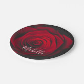 Maßgeschneidertes Monogramm rote Rose Vintages Fot Pappteller (Schrägansicht)