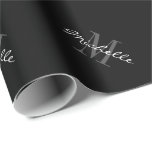 Maßgeschneidertes schwarzes Monogramm Weihnachtspa Geschenkpapier<br><div class="desc">Personalisiertes Monogramm Weihnachtspapier. Mit Monogramm Wickelpapier mit eleganter Typografie. Fügen Sie Ihren eigenen Namen Anfangsbuchstaben und Farben hinzu. Schwarz-weiß Weihnachten Weihnachten giftwrap. Chic Design für Männer und Kinder. Erhältlich in matten und glänzenden Rollen. Stilvolles Heimverpackungszubehör und Verpackungsmaterial. Auch schön zum Geburtstag,  Hochzeitsfeier,  Jubiläum,  Brautparty,  Abschluss etc.</div>
