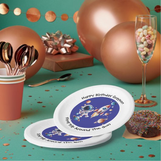 Maßgeschneidertes, weltraumorientiertes Geburtstag Pappteller (Multi)