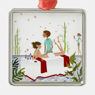 Massieren Sie den Therapeuten, der eine Frau Ornament Aus Metall