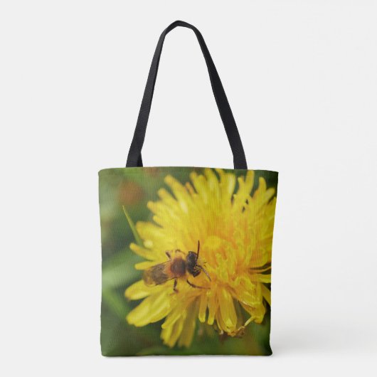 Massive Biene, oder Maybee(!) andere Insekten, auf Tasche (Rückseite)