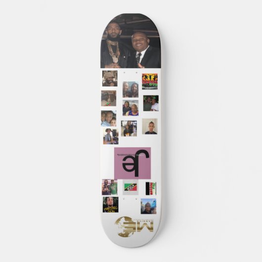 MASSIVE ENTERTAINMENT 8 1/4" Skateboarddecke Skateboard (Vorderseite)