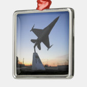 Maßstabsmodell eines F-16 C-Kampffalken Ornament Aus Metall (Links)