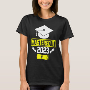 Master 2023 Abschluss School Uni Grad T-Shirt