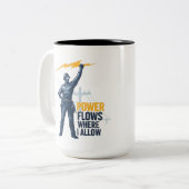 Master Electrician Gift - Heroic Lightning Zweifarbige Tasse (Vorderseite Links)