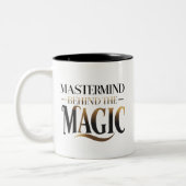 Mastermind hinter der Magie Zweifarbige Tasse (Links)