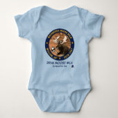 Matanuska Moose Milk Baby Strampler (Vorderseite)