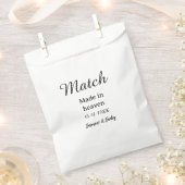 Match made in heaven add name date simple calligra geschenktütchen (Ausgeschnitten)