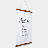 Match made in heaven add name date simple calligra wandteppich mit holzrahmen (Gewinkelt)