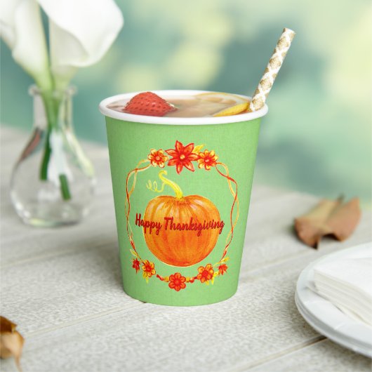 Matching Erntedank Pumpkin on Green Pappbecher (In Situ)