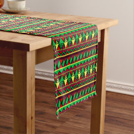 Matching Kwanzaa Yellow Red Black Green Kurzer Tischläufer