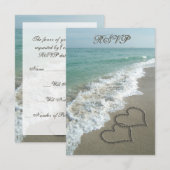 Matching RSVP Card, Two Sand Hearts Beach Wedding Karte (Vorne/Hinten)