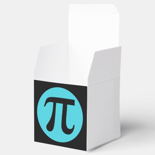 Mathe Geek Pi Symbol, blau auf schwarz Geschenkschachtel (Geöffnet)