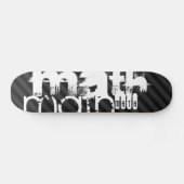 Mathe; Schwarz & Dunkelgrau Streifen Skateboard (Horizontal)