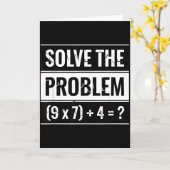 Mathematik Löst das Problem (9 X 7) + 4 = _ Mathe Karte (Gelbe Blume)
