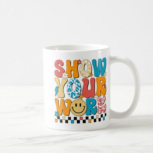 Mathematiklehrer zeigen Niedliche Testtagslehrerin Kaffeetasse (Rechts)